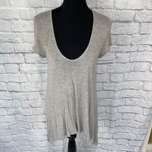 Rolla coster women S plunging scoopneck t-shirt top with angled bottom grey